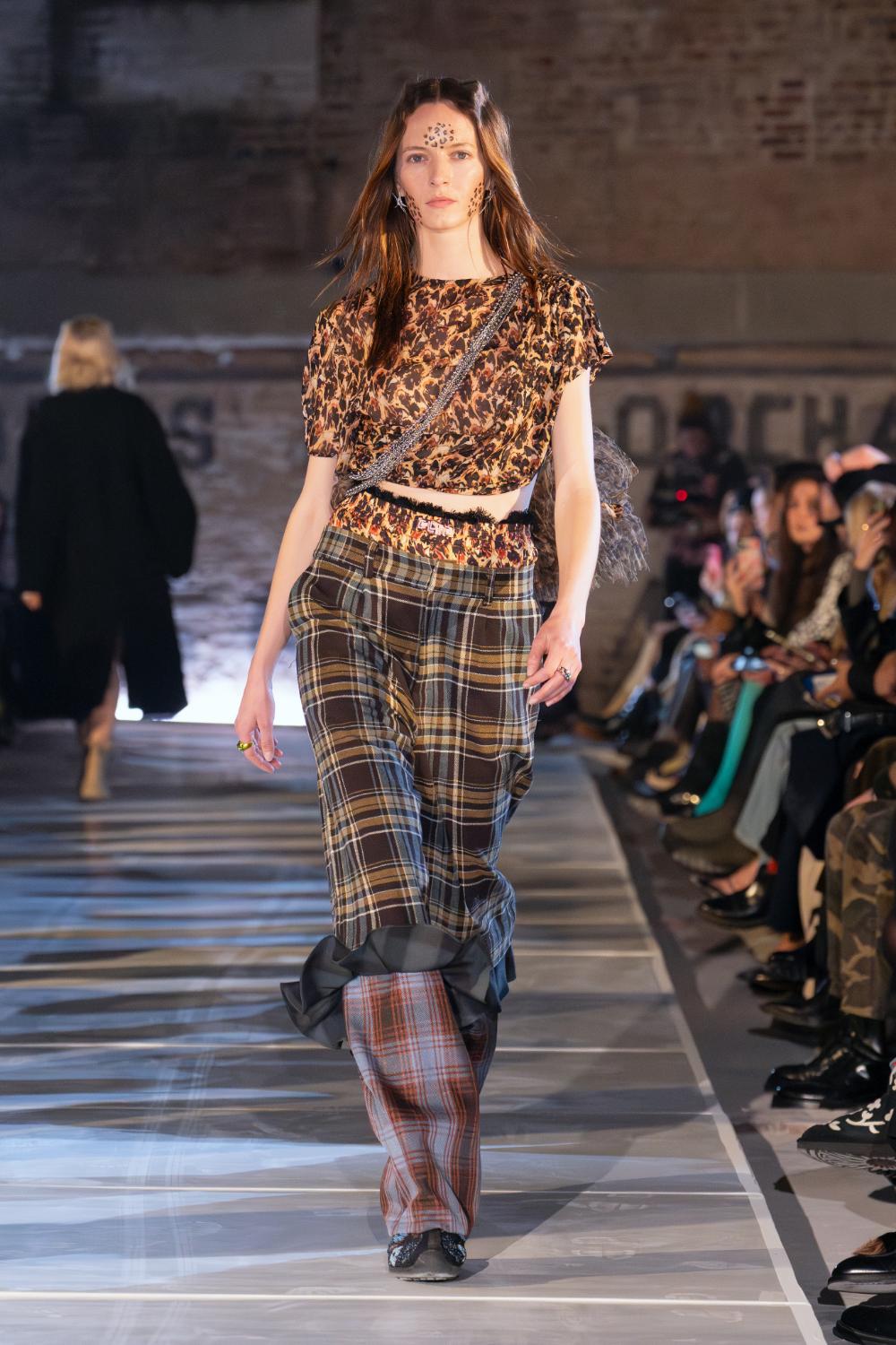 Collina Strada Fall 2025 [New York] Creative Direction: Hillary Taymour; Photo: Alessandro Viero on behalf of GoRunway; Courtesy of Collina Strada