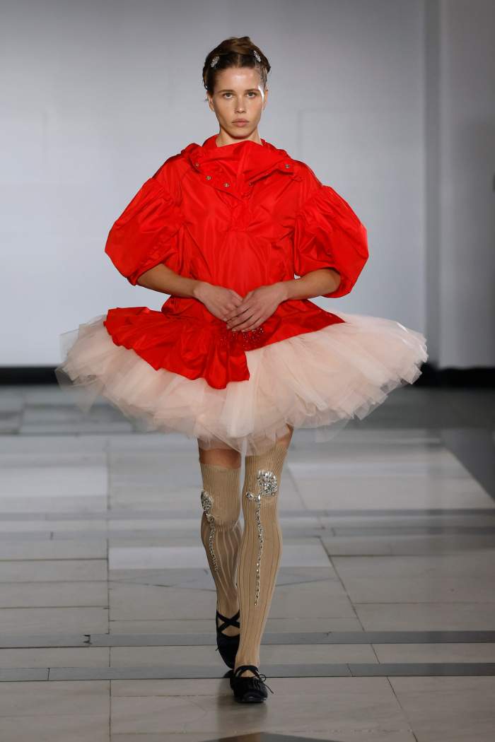 Simone Rocha Spring 2025 Look 8; Photo: Nowfashion.com