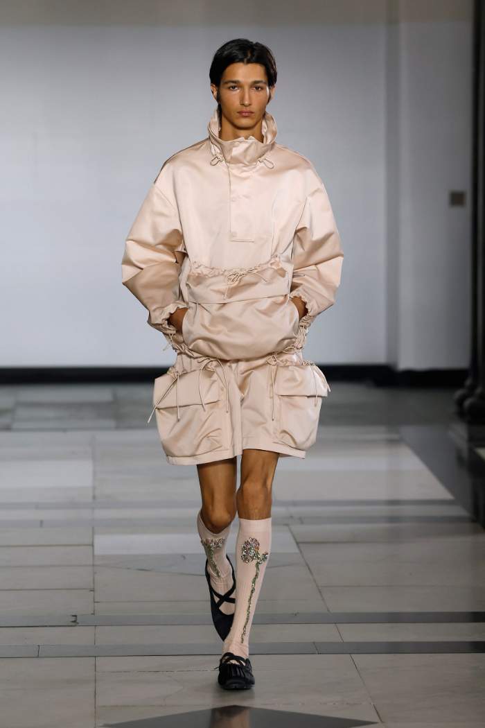 Simone Rocha Spring 2025 Look 10; Photo: Nowfashion.com