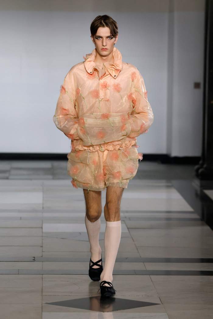 Simone Rocha Spring 2025 Look 17; Photo: Nowfashion.com