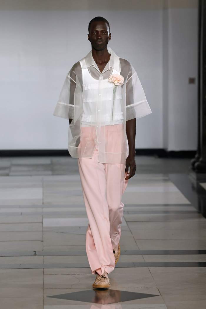Simone Rocha Spring 2025 Look 24; Photo: Nowfashion.com