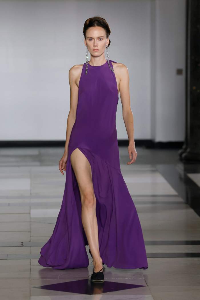 Simone Rocha Spring 2025 Look 39; Photo: Nowfashion.com