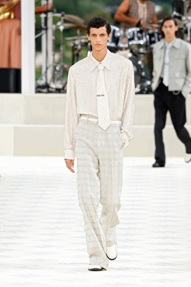 Amiri Spring 2025 Menswear Look 2; Photo: Nowfashion.com