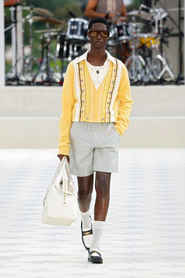 Amiri Spring 2025 Menswear Look 8; Photo: Nowfashion.com