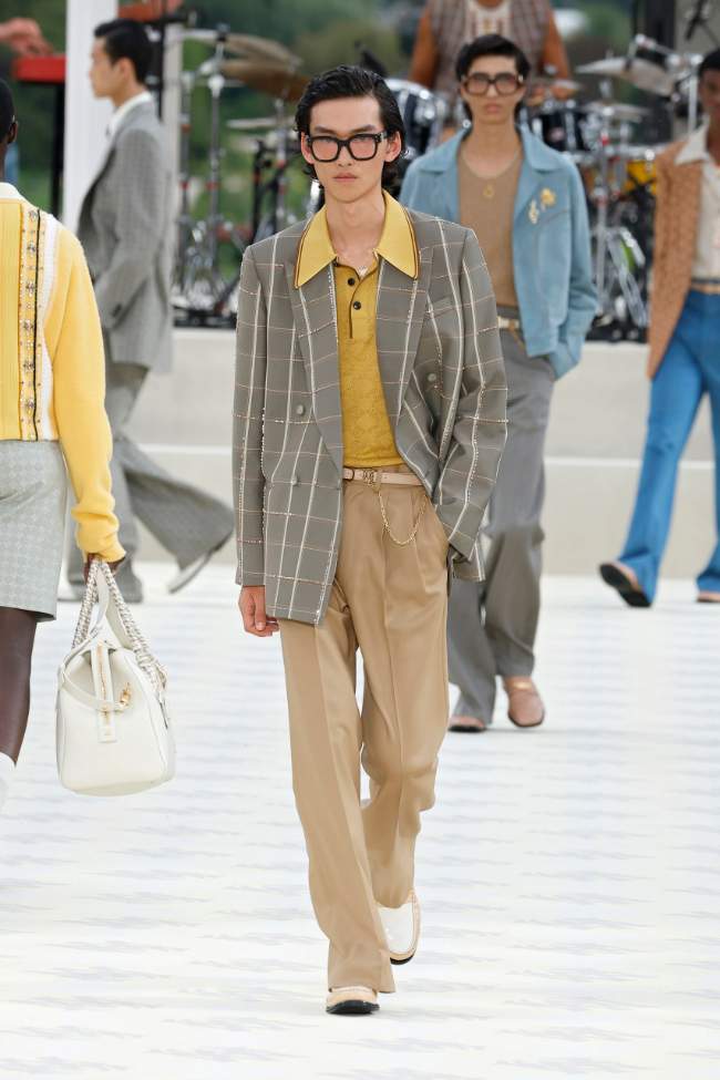 Amiri Spring 2025 Menswear Look 16; Photo: Nowfashion.com