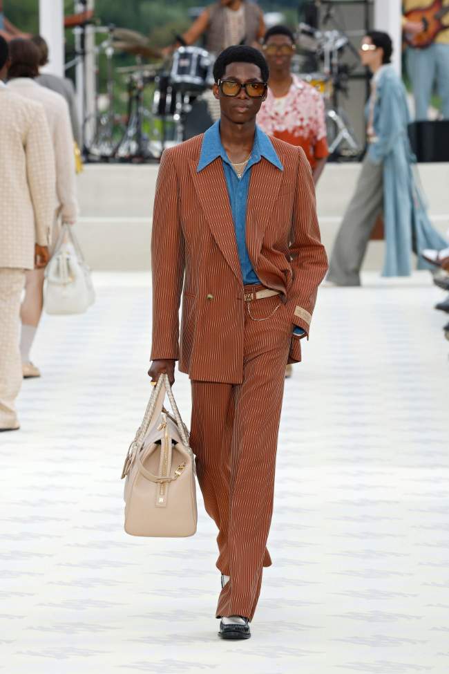 Amiri Spring 2025 Menswear Look 22; Photo: Nowfashion.com