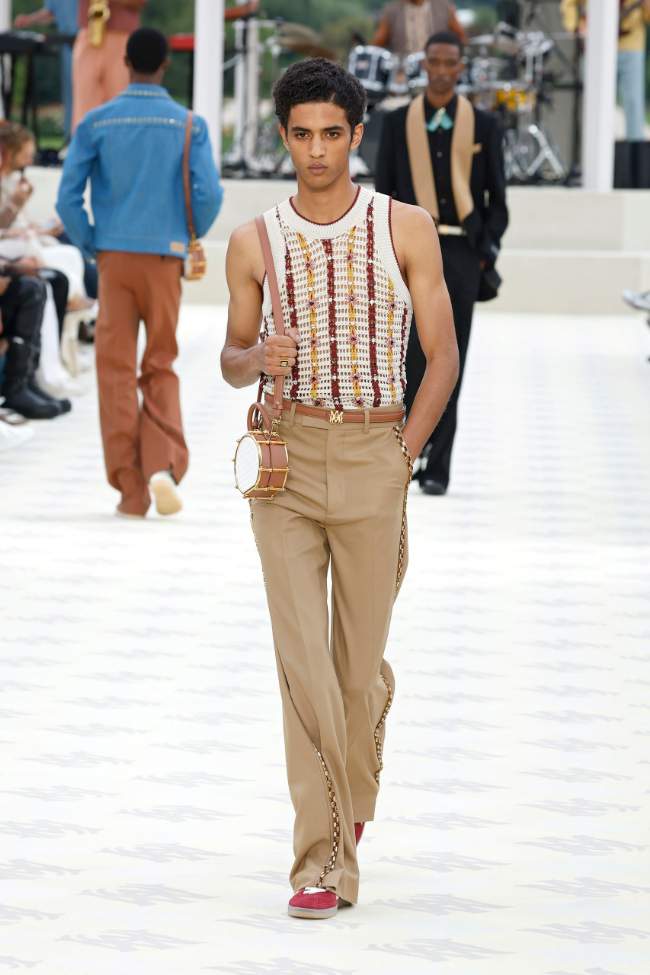 Amiri Spring 2025 Menswear Look 35; Photo: Nowfashion.com