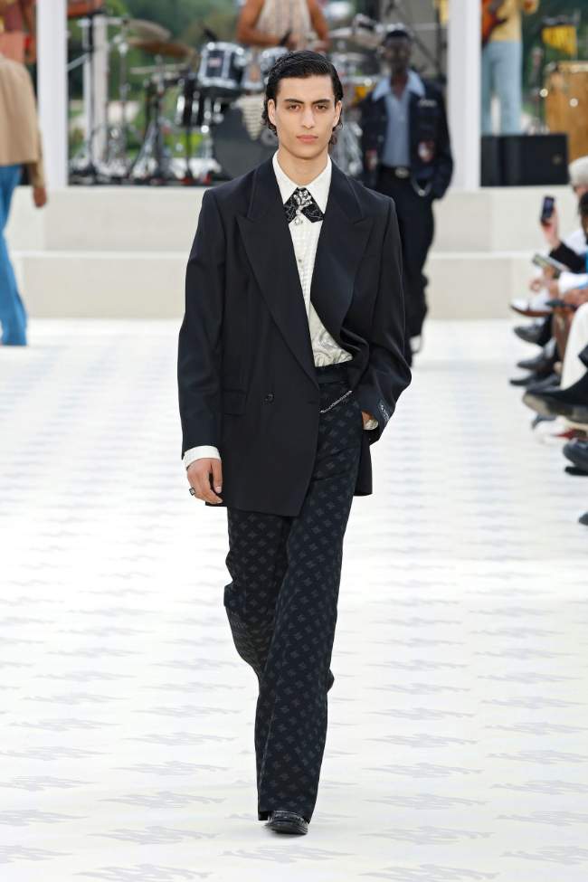 Amiri Spring 2025 Menswear Look 39; Photo: Nowfashion.com