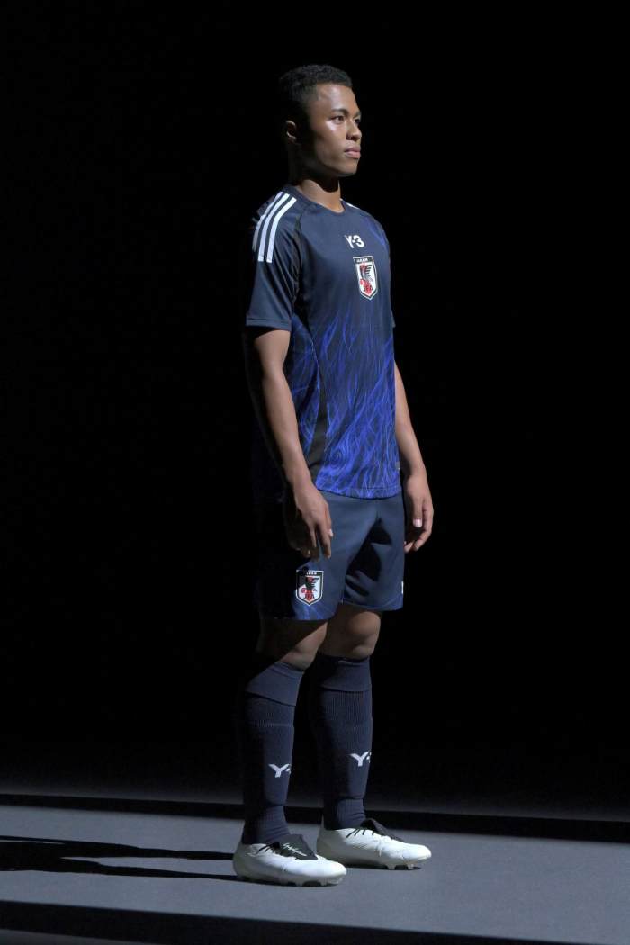 Y-3 Spring 2025 Menswear Look 18; Photo: NOWFASHION.com