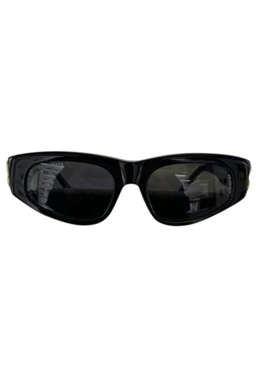 Sunglasses (Preowned Brand New)