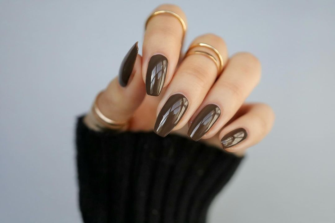 Nails by @polishedbookworm