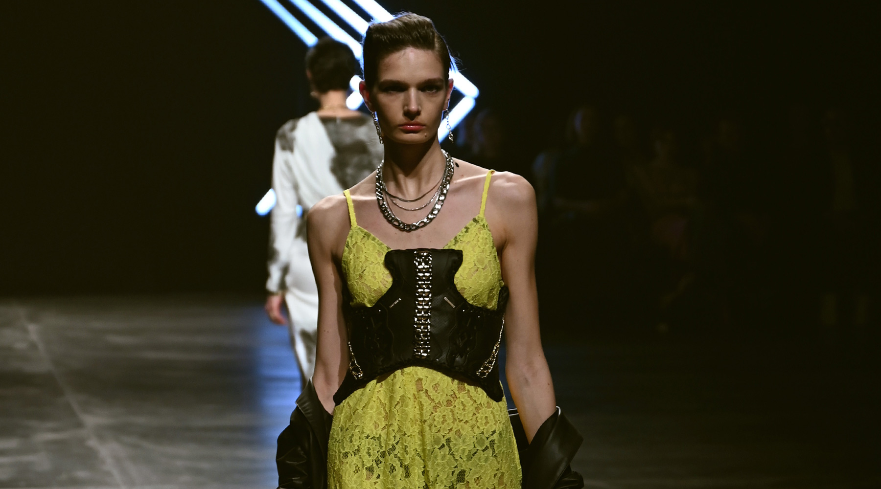 Rebekka Ruétz Fall 2024 at Berlin Fashion Week Look 16; Runway Photography: The Fashion Fold