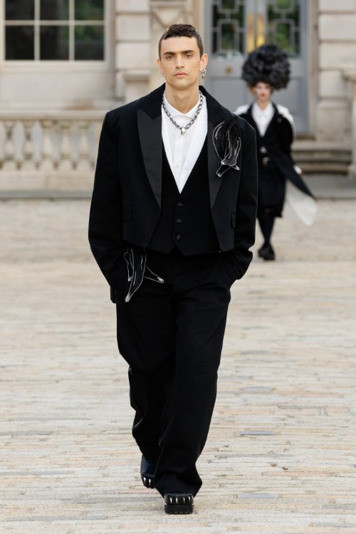 Charles Jeffrey Loverboy SS2025 Menswear Look 39