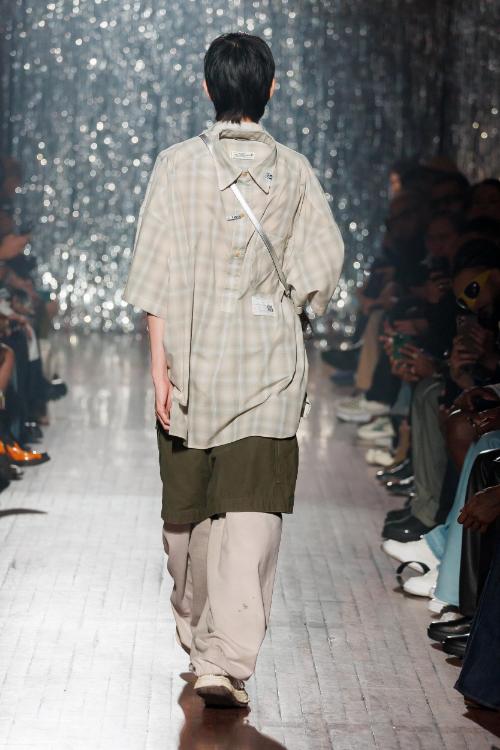 Maison Mihara Yasuhiro SS2025 Menswear Detail Look 7