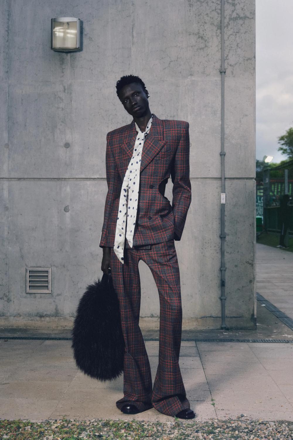 Fall 2025 Menswear Trend Forecast - Handbags - Egonlab Spring 2025 Menswear