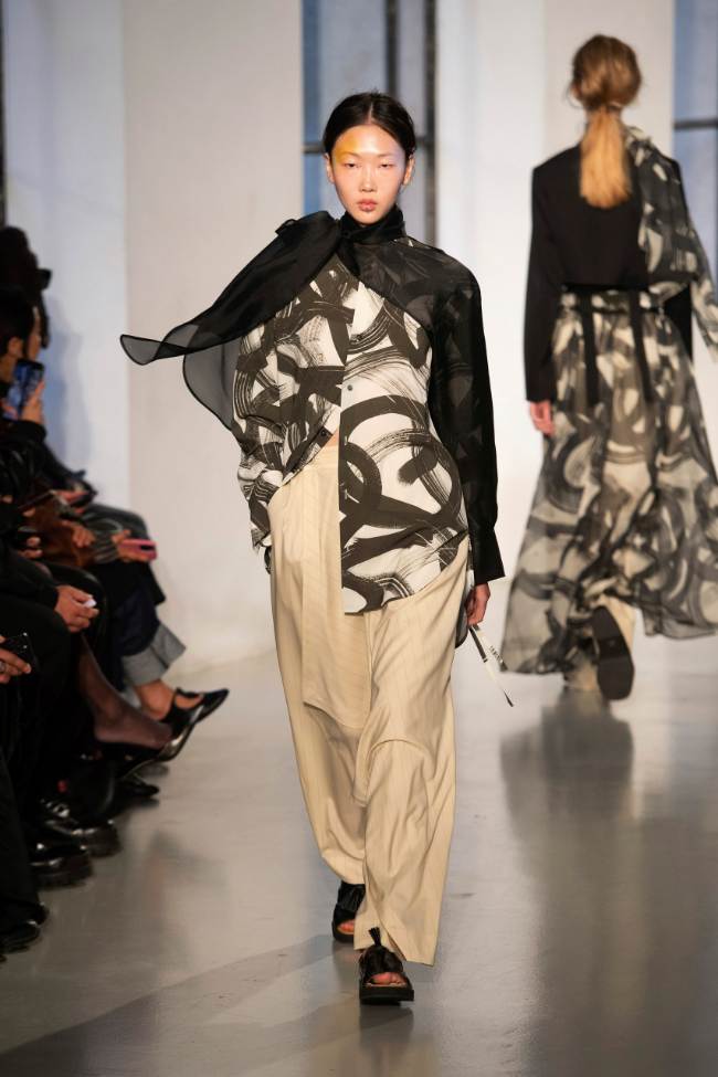 Ujoh Spring 2025; Photo: NowFashion