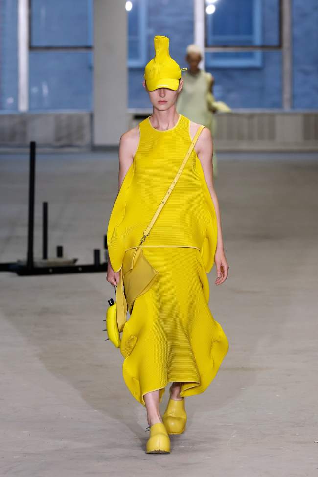Melitta Baumeister Spring 2025; Photo: NowFashion.com