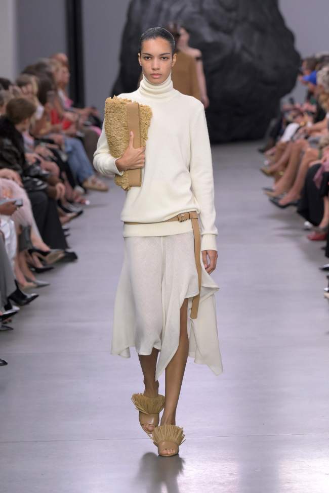 Michael Kors Collection Spring 2025; Photo: NowFashion.com