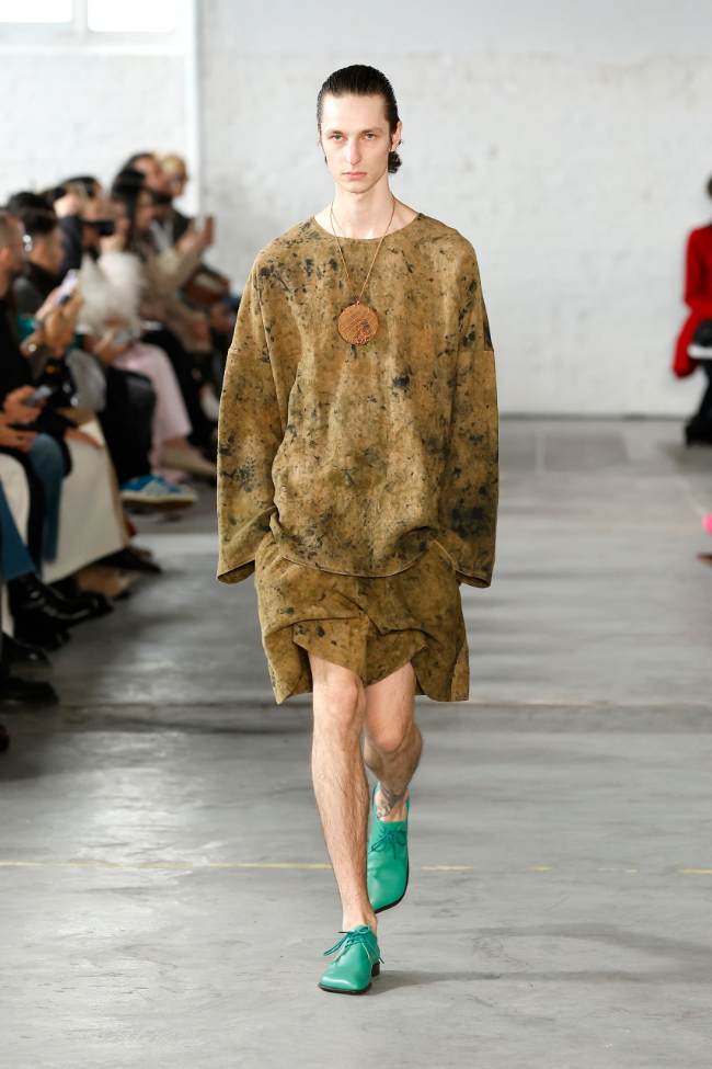 Niccolò Pasqualetti Spring 2025; Photo: NowFashion.com