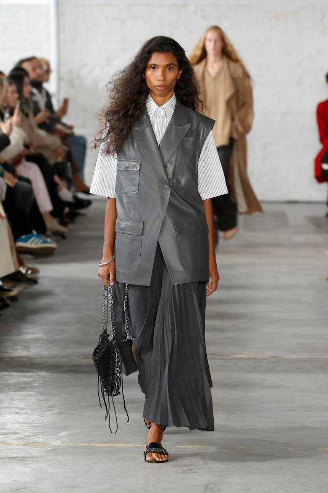 Niccolò Pasqualetti Spring 2025; Photo: NowFashion.com