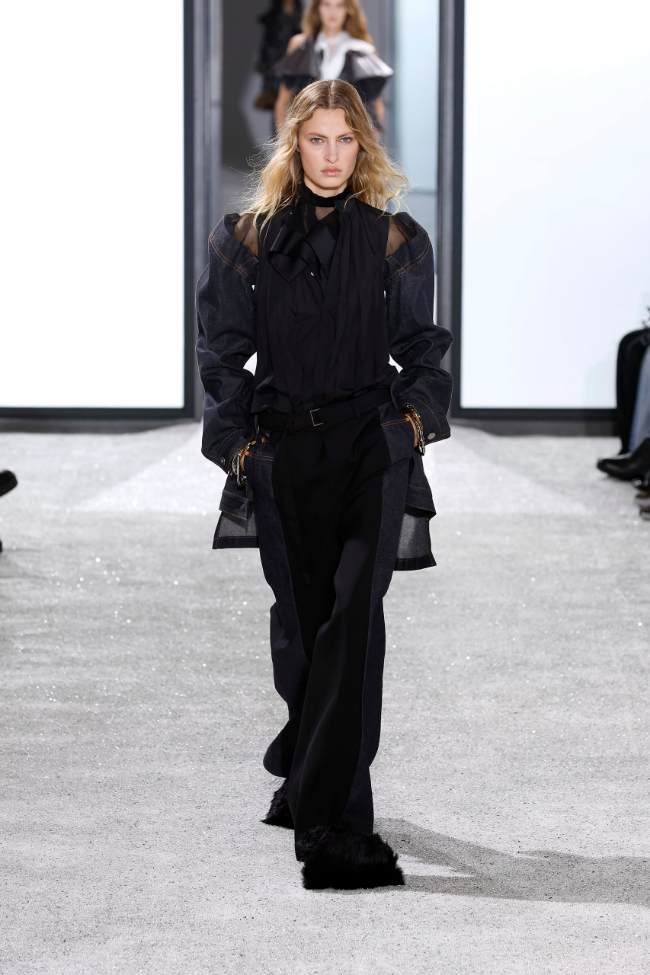 Sacai Spring 2025; Photo: NowFashion.com