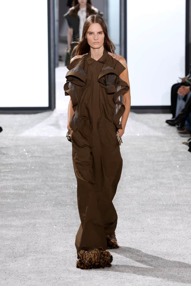 Sacai Spring 2025; Photo: NowFashion.com