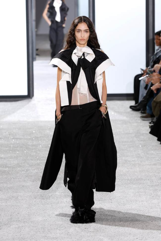 Sacai Spring 2025; Photo: NowFashion.com