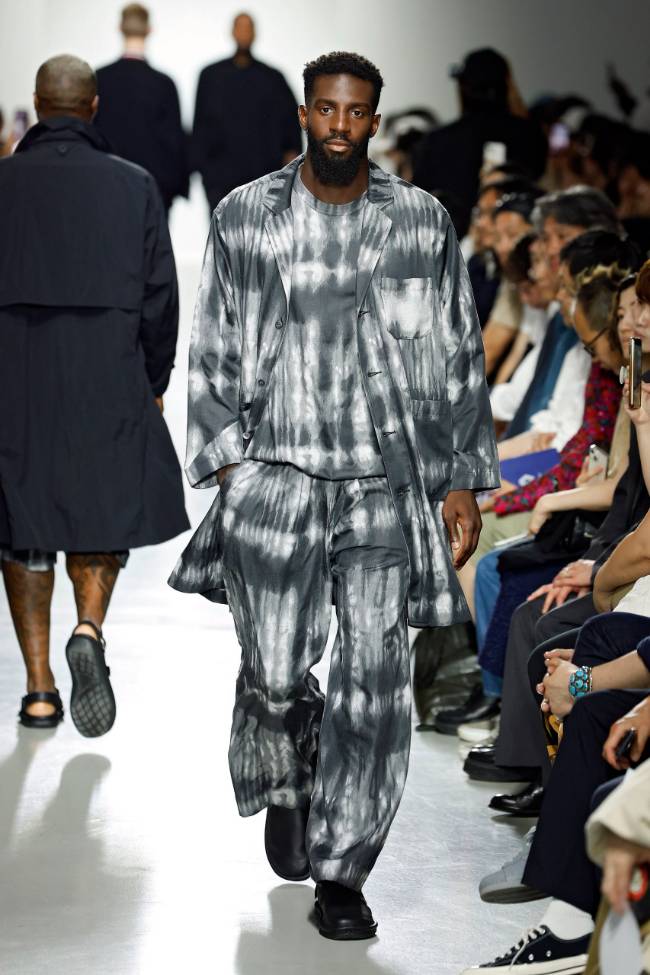 White Mountaineering Spring 2025 Menswear; Photo: NowFashion.com