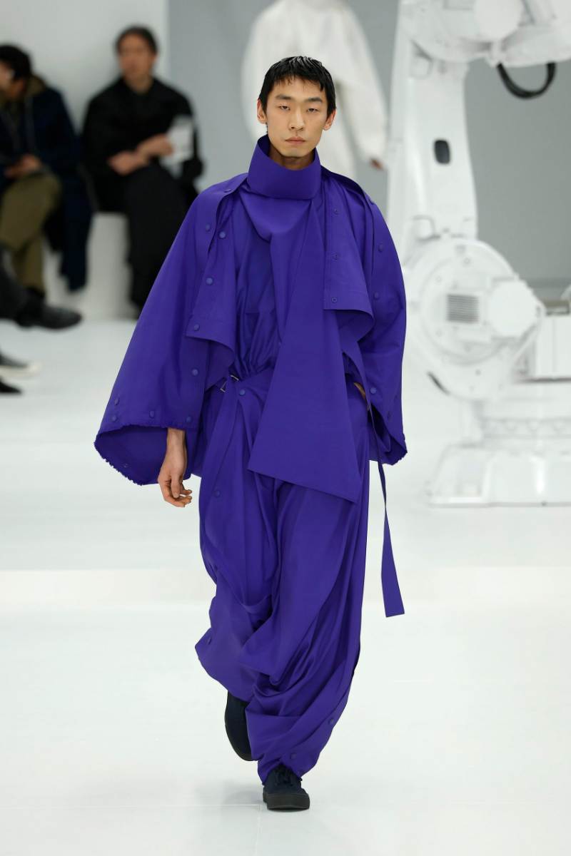 Homme Plissé Issey Miyake Fall 2025 Menswear [Paris] Creative Direction: Sen Kawahara, Yuki Itakura, and Nobutaka Kobayashi