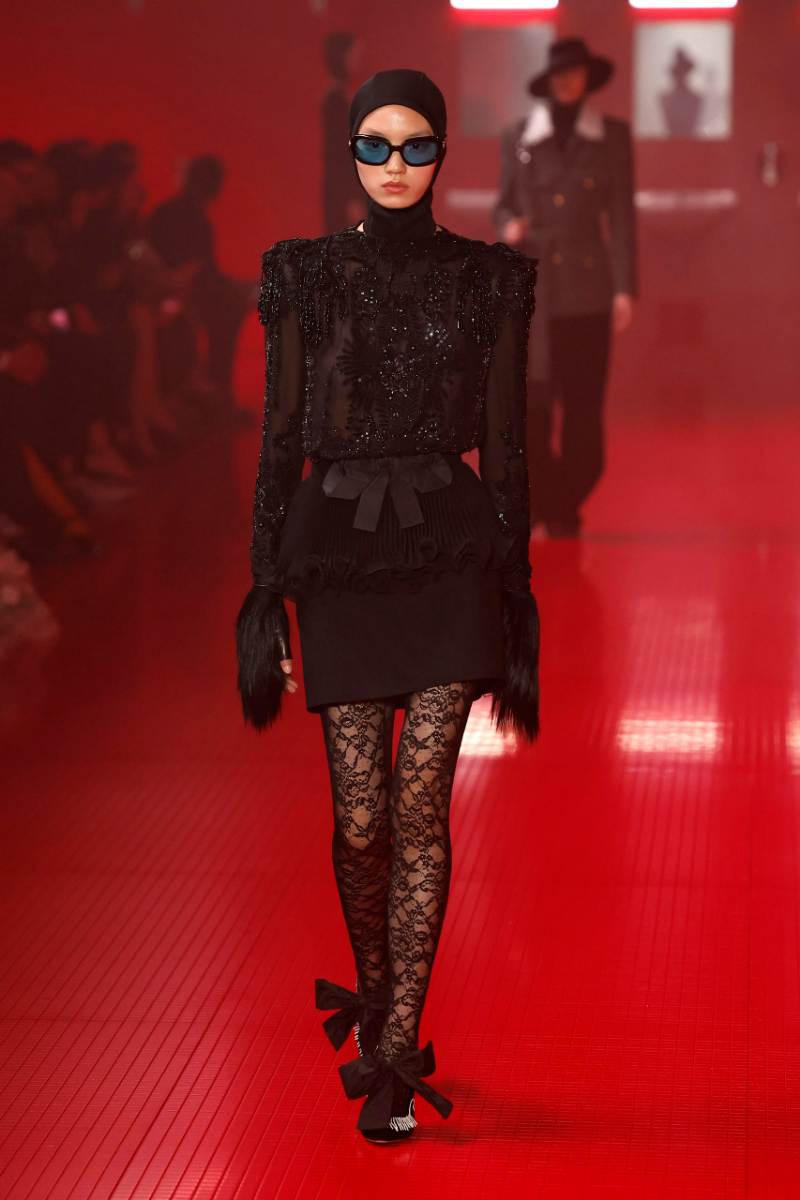 Valentino Fall 2025 [Paris] Creative Direction: Alessandro Michele