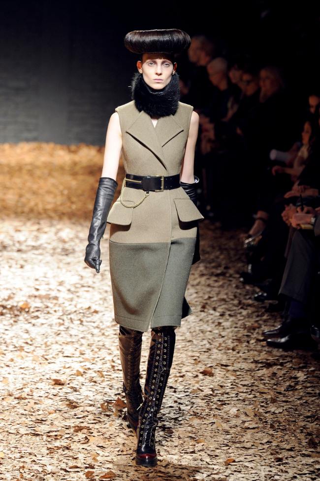 McQ Alexander Mcqueen Fall 2012; Photo: NowFashion.com