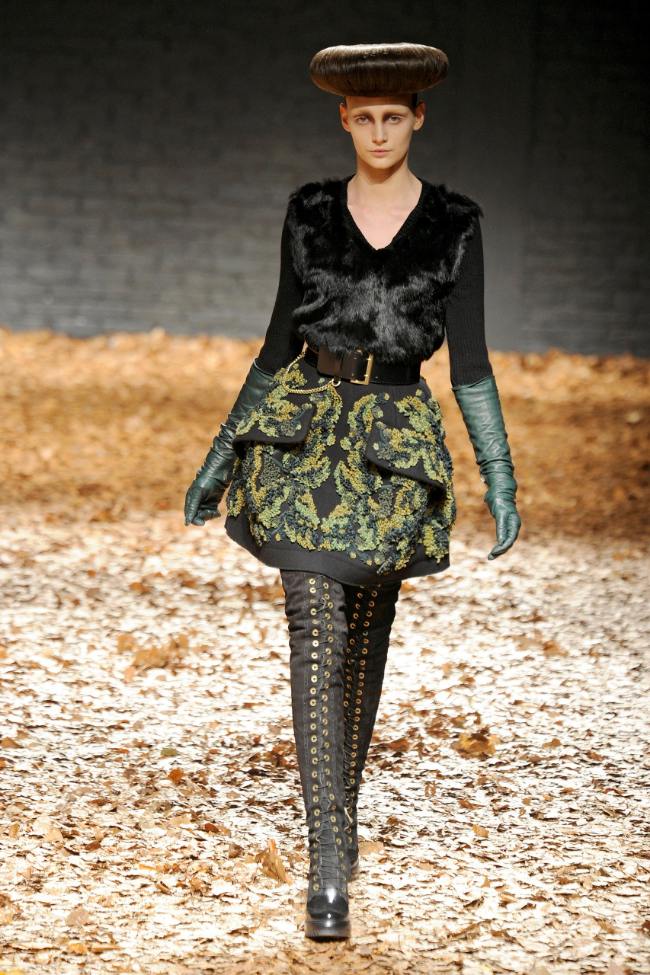 McQ Alexander Mcqueen Fall 2012; Photo: NowFashion.com