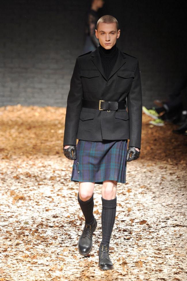 McQ Alexander Mcqueen Fall 2012; Photo: NowFashion.com