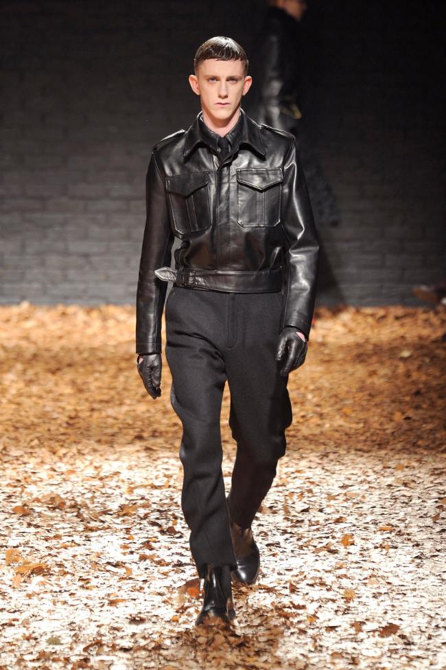 McQ Alexander Mcqueen Fall 2012; Photo: NowFashion.com