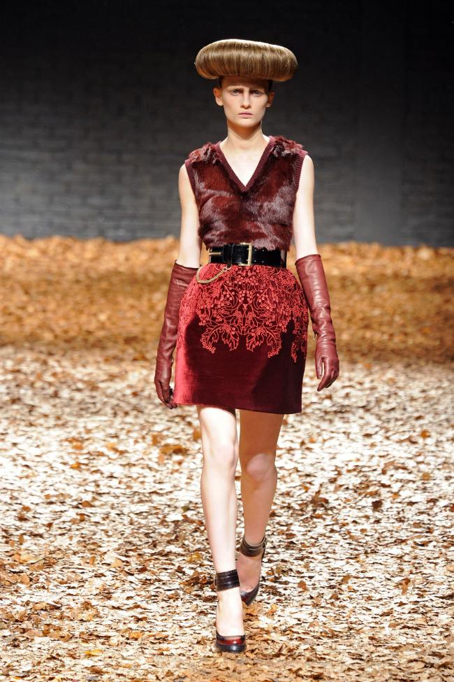 McQ Alexander Mcqueen Fall 2012; Photo: NowFashion.com