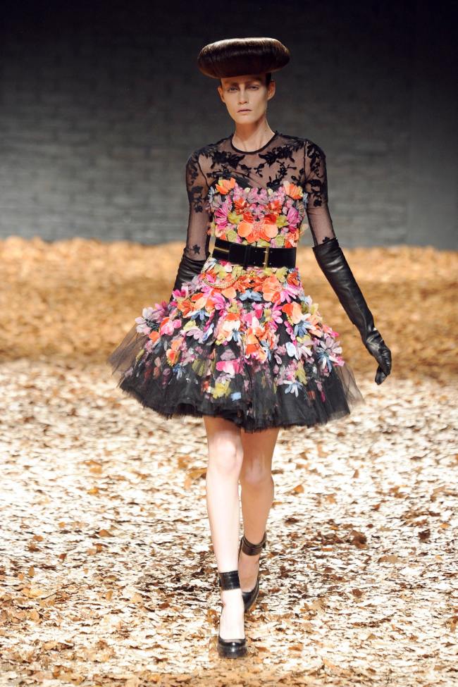 McQ Alexander Mcqueen Fall 2012; Photo: NowFashion.com