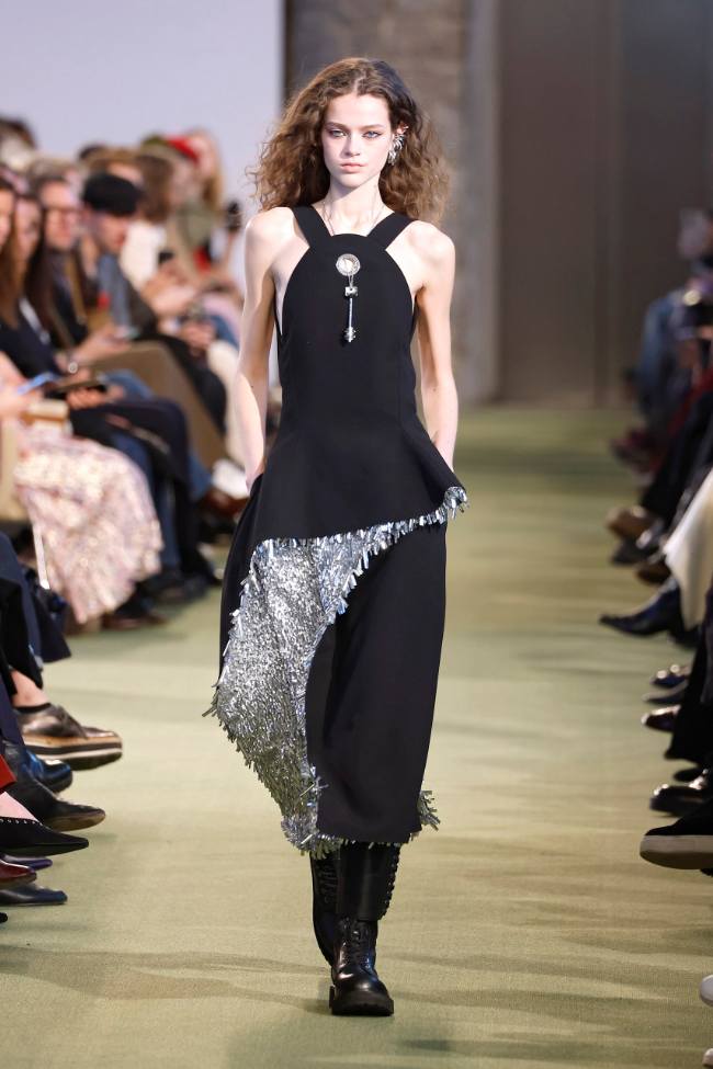 Rabanne Fall 2025; Photo: NowFashion.com