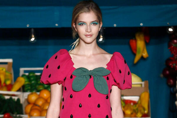 Moschino Cheap and Chic Spring 2012 Collection