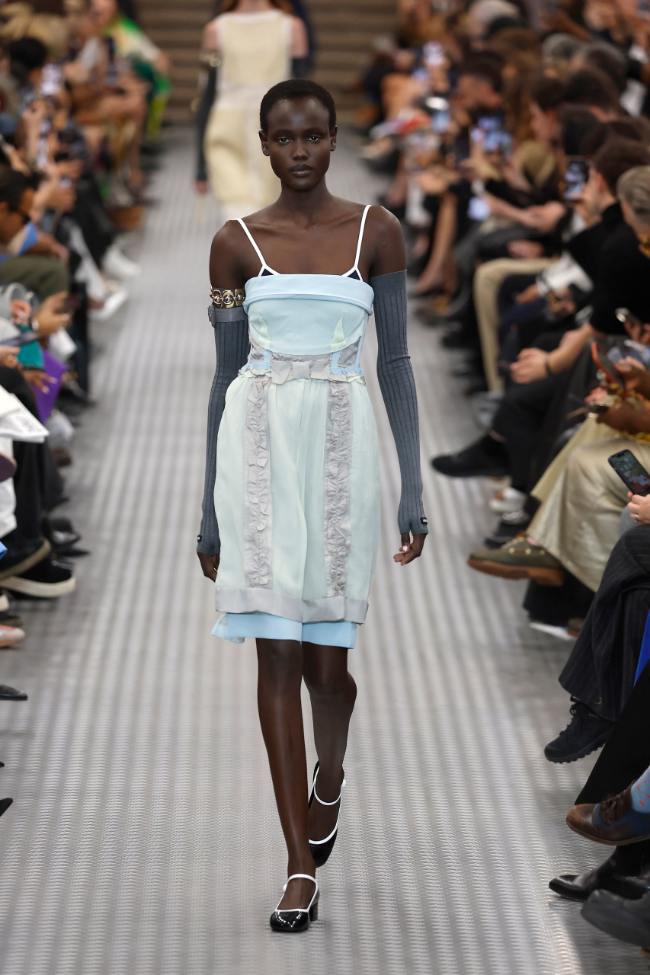 Miu Miu Spring 2025 [Paris] Creative Direction: Miuccia Prada; Photo: NowFashion.com