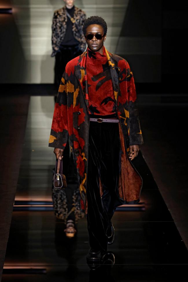 Emporio Armani Fall 2025 Menswear [Milan] Creative Direction: Giorgio Armani; Photo: NowFashion.com
