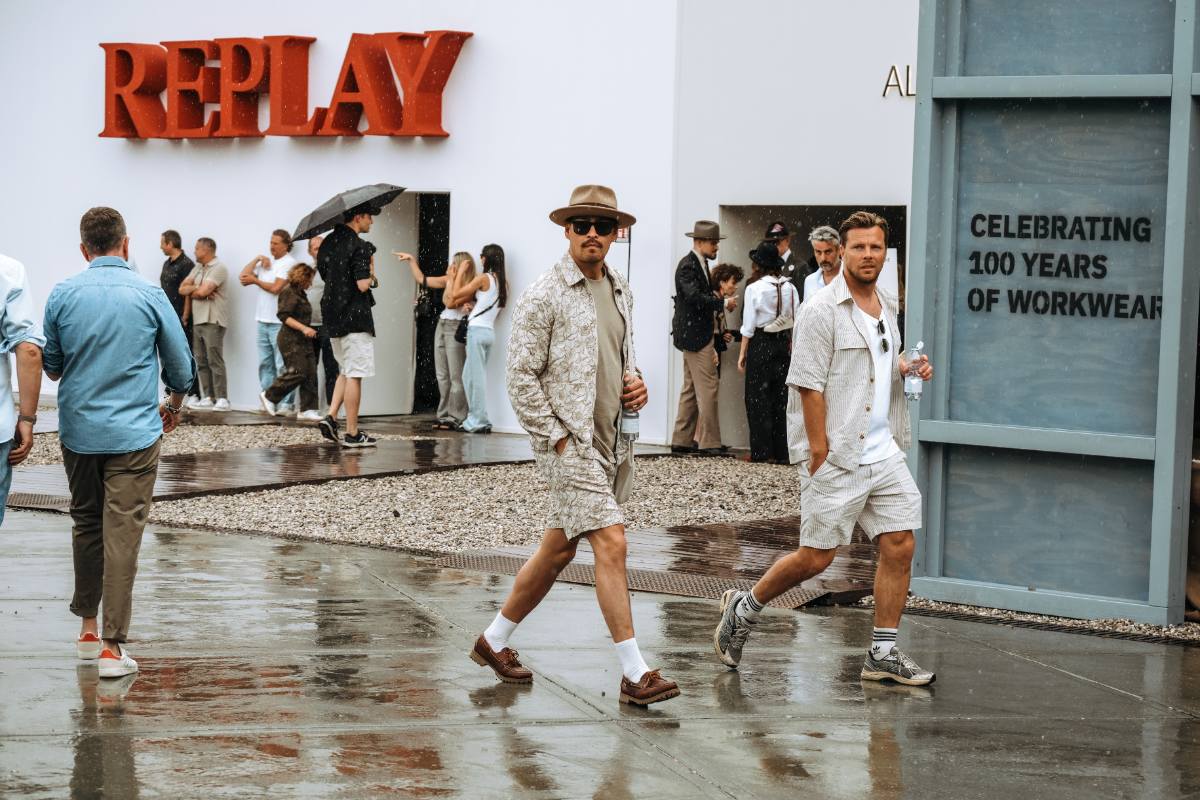 Pitti Uomo 108 Street Style - Jewelry and Hats; Photo Credit: ChillaxingROAD; Courtesy of Pitti Immagine Uomo