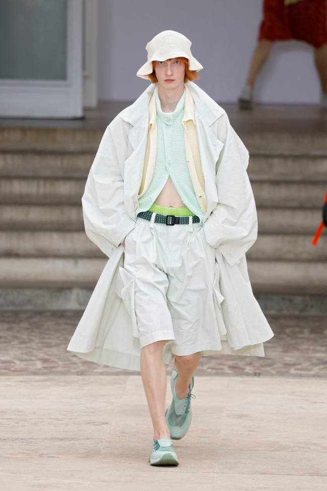 Homme Plissé Issey Miyake Spring 2025 Menswear; Photo: NowFashion.com