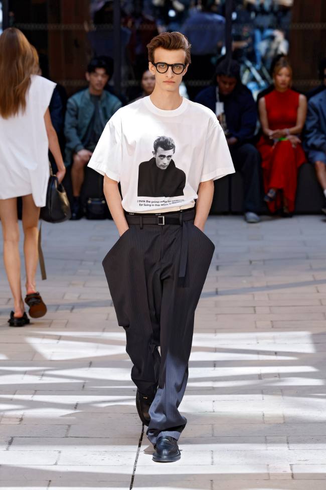 Sacai Spring 2025 Menswear; Photo: NowFashion.com