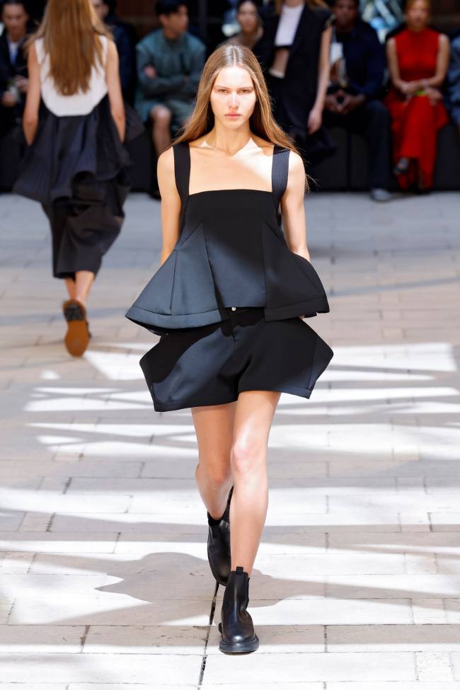 Sacai Spring 2025 Menswear; Photo: NowFashion.com