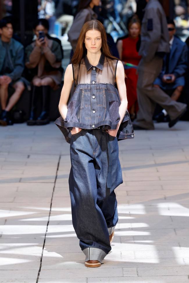 Sacai Spring 2025 Menswear; Photo: NowFashion.com