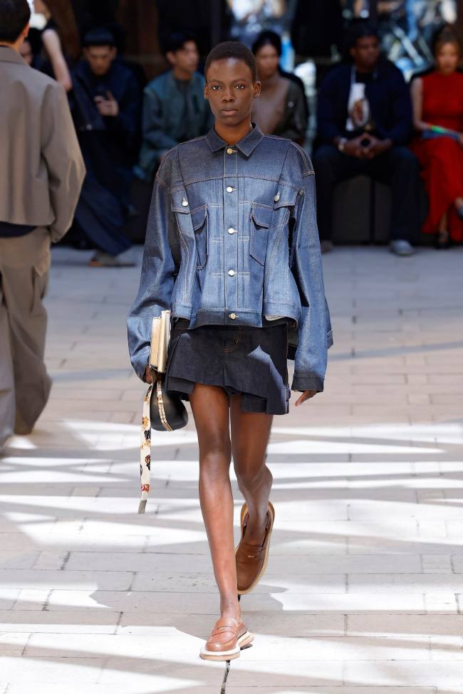 Sacai Spring 2025 Menswear; Photo: NowFashion.com