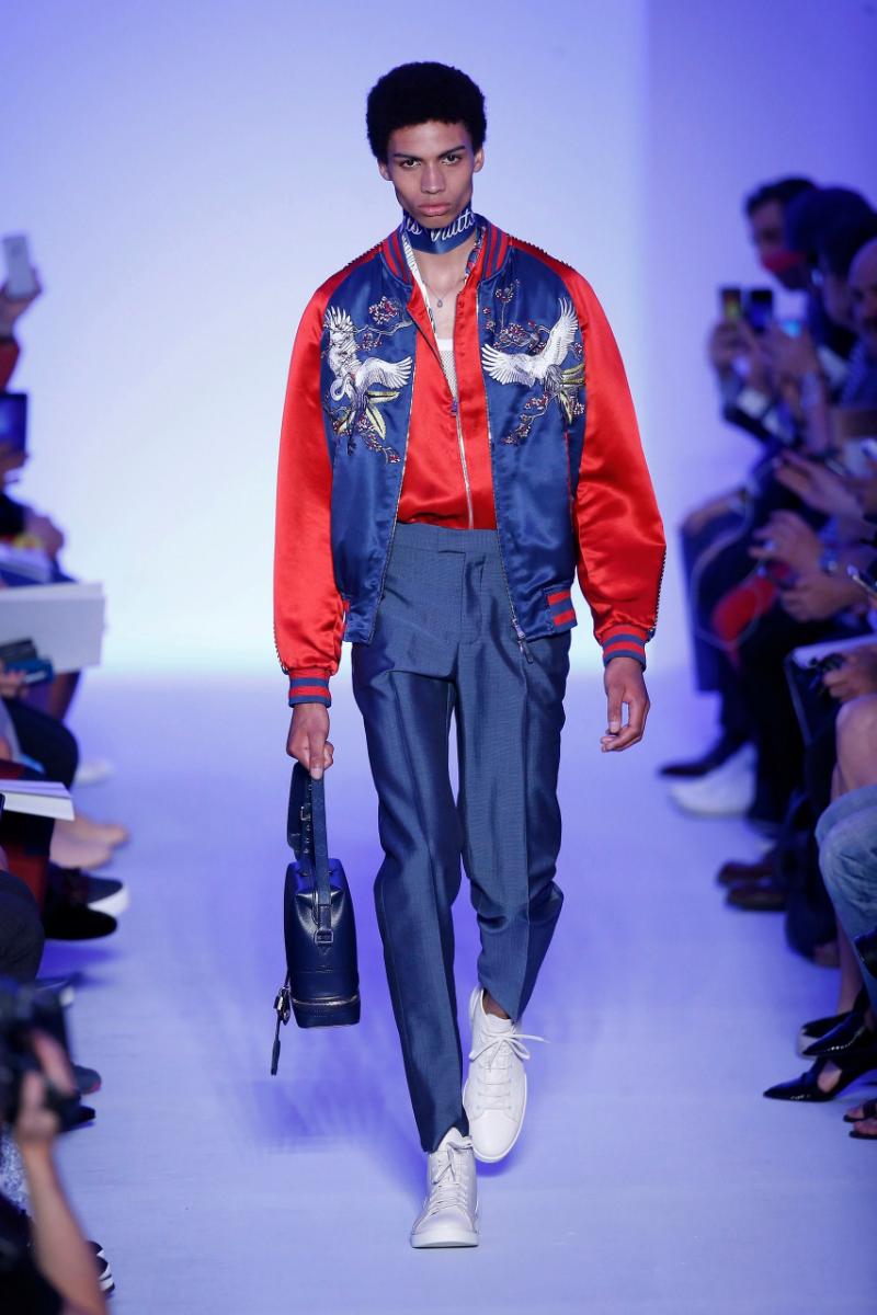 Louis Vuitton Menswear Spring 2016 [Paris] Creative Direction: Kim Jones; Photo: NOWFASHION.com