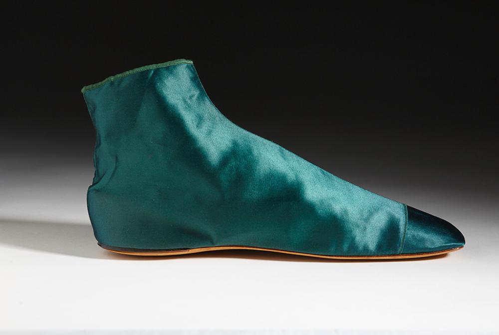 Shoes from Europe using Scheele's Green c.1840s. Source. Bata Shoe Museum