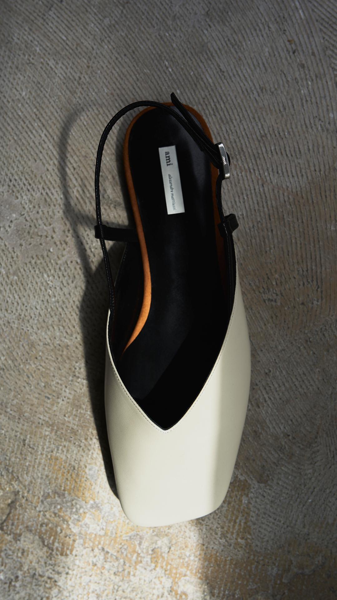 Ami Paris Spring 2025 Accessories, Footwear & Jewellery; Photo: Zoe Joubert for Ami Paris