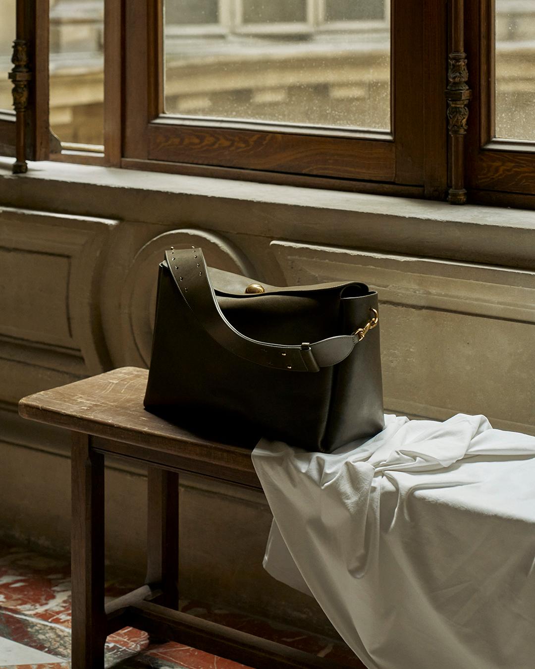 Ami Paris Spring 2025 Accessories, Footwear & Jewellery; Photo: Zoe Joubert for Ami Paris